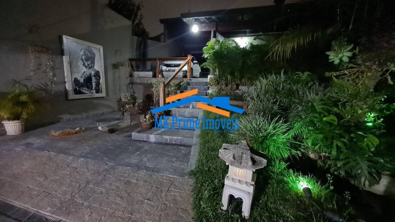 Imagem Casa com 2 Quartos à Venda, 300 m² em Bela Vista - Osasco Imagem Casa com 2 Quartos à Venda, 300 m² em Bela Vista - Osasco