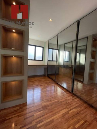 Imagem Casa com 5 Quartos à Venda, 559 m² em Alphaville - Santana De Parnaíba Imagem Casa com 5 Quartos à Venda, 559 m² em Alphaville - Santana De Parnaíba