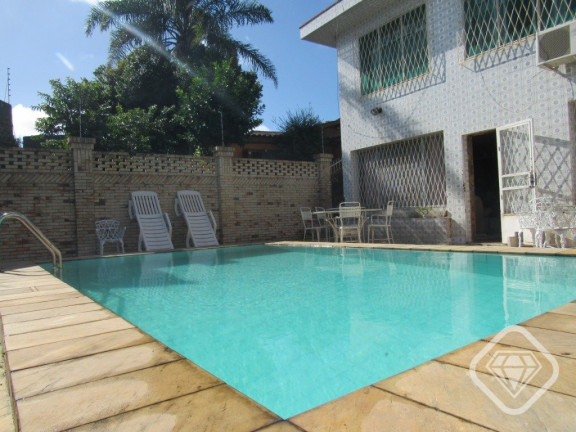Imagem Casa com 4 Quartos à Venda, 363 m² em Tristeza - Porto Alegre Imagem Casa com 4 Quartos à Venda, 363 m² em Tristeza - Porto Alegre