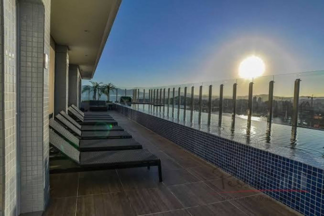 Imagem Apartamento com 2 Quartos à Venda, 120 m² em Centro - Florianópolis Imagem Apartamento com 2 Quartos à Venda, 120 m² em Centro - Florianópolis