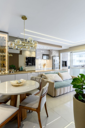 Imagem Apartamento com 3 Quartos à Venda, 95 m² em Itacorubi - Florianópolis Imagem Apartamento com 3 Quartos à Venda, 95 m² em Itacorubi - Florianópolis
