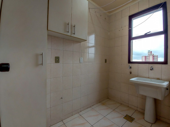 Imagem Imóvel com 1 Quarto à Venda, 70 m² em Centro - Jundiaí Imagem Imóvel com 1 Quarto à Venda, 70 m² em Centro - Jundiaí