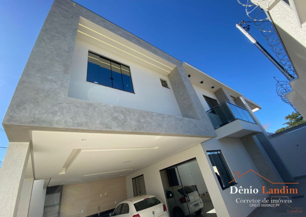Imagem Casa com 3 Quartos à Venda, 190 m² em Ibituruna - Montes Claros