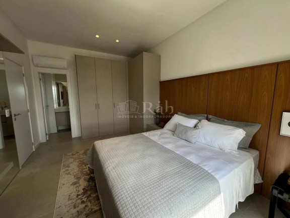 Imagem Cobertura com 4 Quartos à Venda, 264 m² em Centro - Balneário Camboriú Imagem Cobertura com 4 Quartos à Venda, 264 m² em Centro - Balneário Camboriú