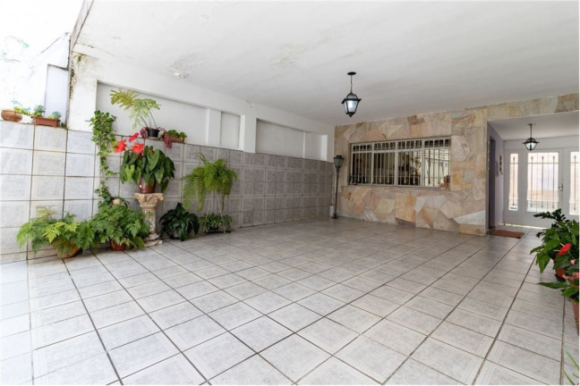 Imagem Casa com 4 Quartos à Venda, em Jardim Guanca - São Paulo Imagem Casa com 4 Quartos à Venda, em Jardim Guanca - São Paulo