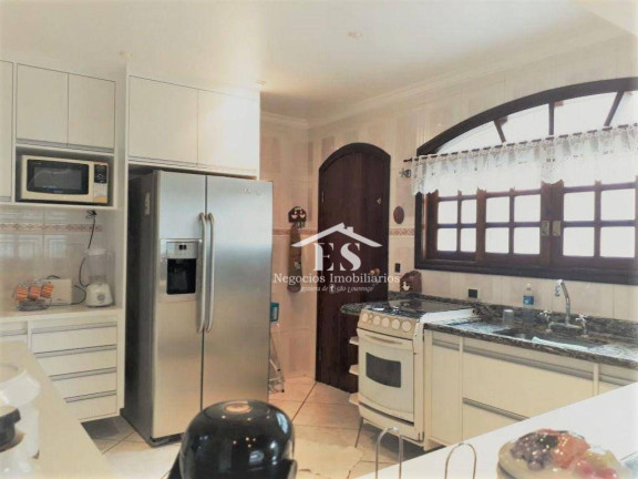 Imagem Casa com 5 Quartos para Temporada, 250 m² em Riviera De São Lourenço - Bertioga Imagem Casa com 5 Quartos para Temporada, 250 m² em Riviera De São Lourenço - Bertioga