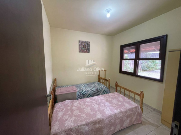 Imagem Casa com 3 Quartos à Venda, 124 m² em Barra Do Sai - Itapoá