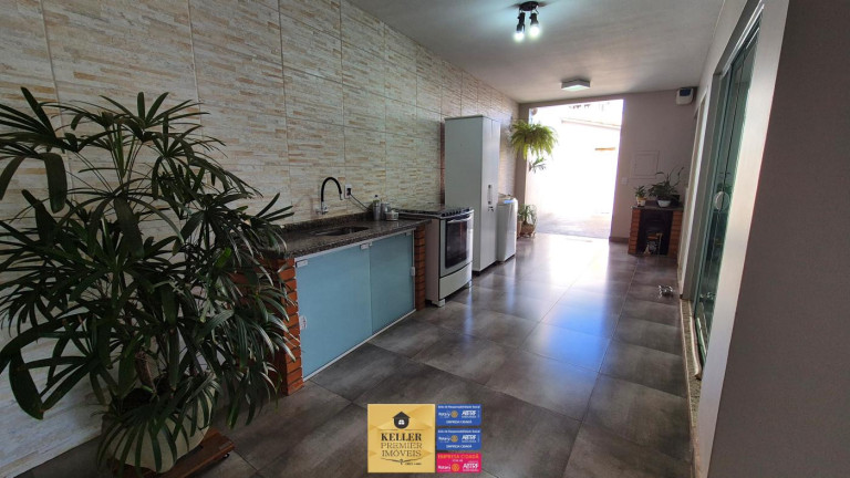Imagem Casa com 2 Quartos à Venda, 147 m² em Jardim Bourbon - Foz Do Iguaçu