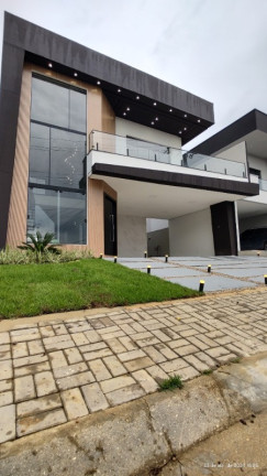 Imagem Casa com 4 Quartos à Venda, 241 m² em Ponta Negra - Manaus Imagem Casa com 4 Quartos à Venda, 241 m² em Ponta Negra - Manaus