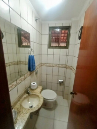 Imagem Sobrado com 4 Quartos à Venda, 218 m² em Vila Lucy - Goiânia Imagem Sobrado com 4 Quartos à Venda, 218 m² em Vila Lucy - Goiânia