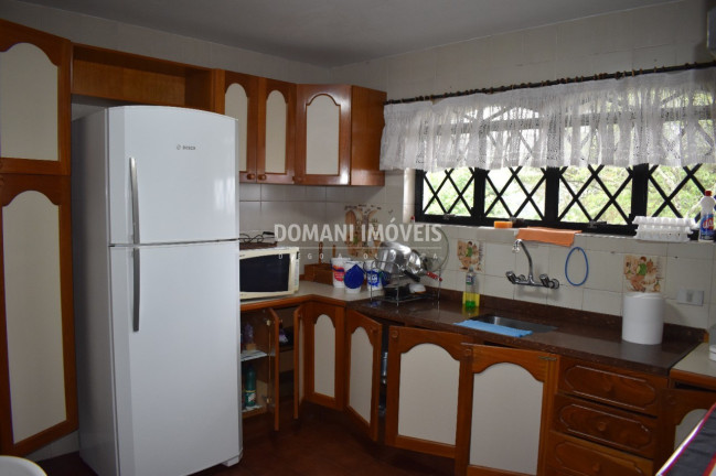Imagem Casa com 4 Quartos à Venda, 392 m² em Região Do Alto Da Vila Inglesa - Campos Do Jordão Imagem Casa com 4 Quartos à Venda, 392 m² em Região Do Alto Da Vila Inglesa - Campos Do Jordão