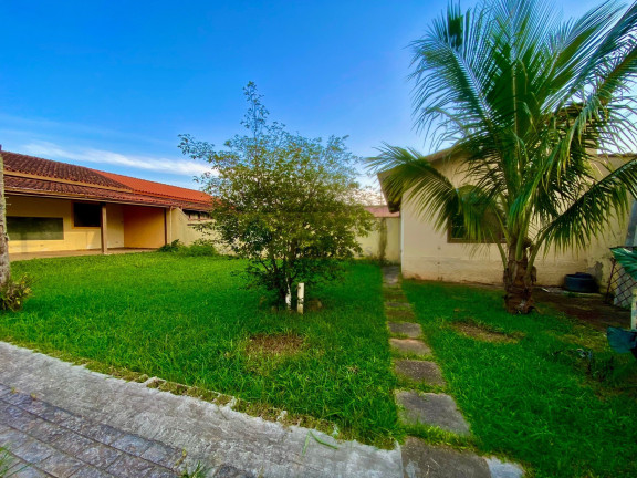 Imagem Casa com 4 Quartos à Venda, 220 m² em Jardim Britânia - Caraguatatuba Imagem Casa com 4 Quartos à Venda, 220 m² em Jardim Britânia - Caraguatatuba