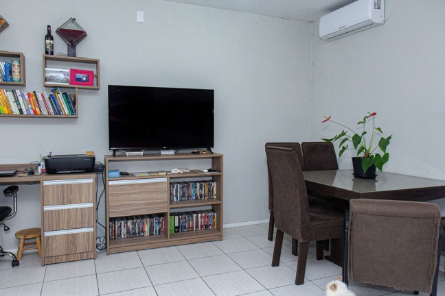 Imagem Casa de Condomínio com 2 Quartos à Venda, 78 m² em Lomba Do Pinheiro - Porto Alegre Imagem Casa de Condomínio com 2 Quartos à Venda, 78 m² em Lomba Do Pinheiro - Porto Alegre