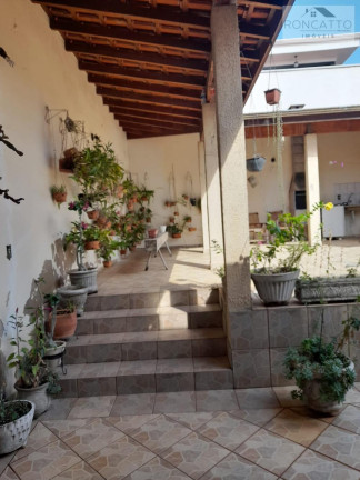 Imagem Casa com 2 Quartos à Venda, 250 m²
