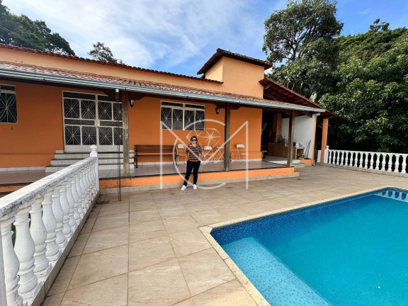 Casa com 4 Quartos à Venda, 210 m² em Condomínio Vale Do Ouro - Ribeirão Das Neves