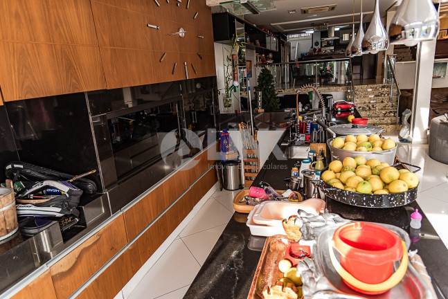 Imagem Imóvel com 4 Quartos à Venda, 530 m² em Santa Tereza - Porto Alegre