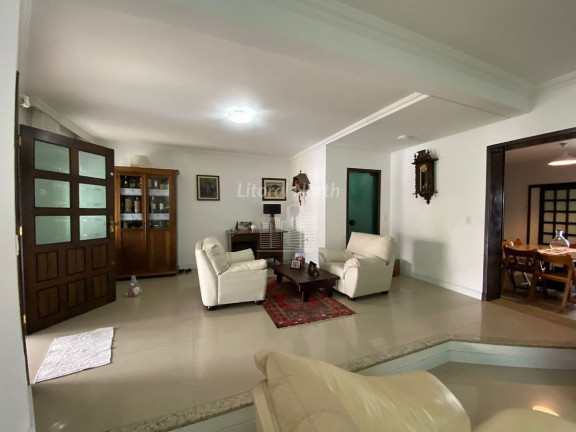 Imagem Casa com 3 Quartos à Venda, 231 m² em São João - Itajaí Imagem Casa com 3 Quartos à Venda, 231 m² em São João - Itajaí