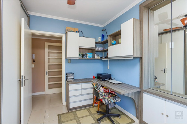 Imagem Apartamento com 3 Quartos à Venda, 180 m² em Menino Deus - Porto Alegre Imagem Apartamento com 3 Quartos à Venda, 180 m² em Menino Deus - Porto Alegre