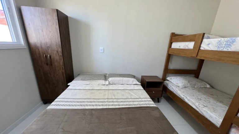 Imagem Apartamento com 2 Quartos para Alugar,  em Canasvieiras - Florianópolis