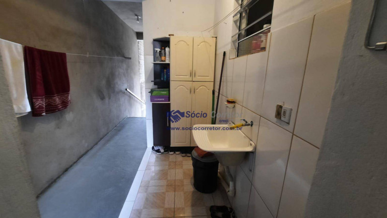Imagem Casa com 3 Quartos à Venda, 190 m² em Jardim Presidente Dutra - Guarulhos Imagem Casa com 3 Quartos à Venda, 190 m² em Jardim Presidente Dutra - Guarulhos