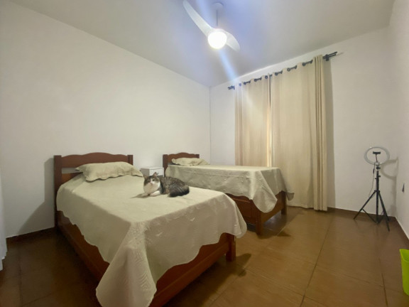Imagem Casa com 4 Quartos à Venda, 200 m² em Barreiros - São José