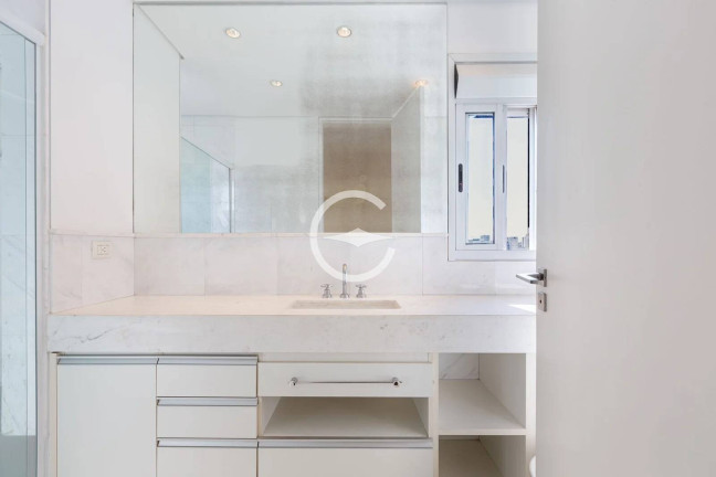 Imagem Apartamento com 3 Quartos à Venda, 182 m² em Vila Nova Conceição - São Paulo