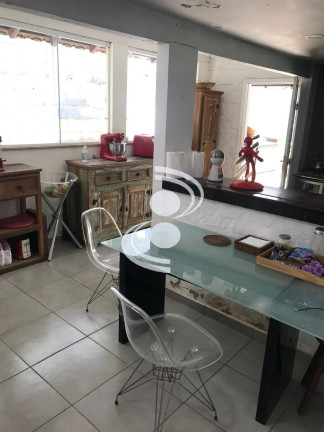 Imagem Casa com 3 Quartos à Venda, 1.000 m² em Vargem Pequena - Rio De Janeiro Imagem Casa com 3 Quartos à Venda, 1.000 m² em Vargem Pequena - Rio De Janeiro