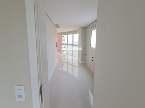 Imagem Imóvel com 4 Quartos à Venda, 131 m² em Centro - Balneário Camboriú Imagem Imóvel com 4 Quartos à Venda, 131 m² em Centro - Balneário Camboriú