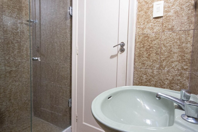 Imagem Imóvel com 2 Quartos à Venda, 124 m² em Copacabana - Rio De Janeiro Imagem Imóvel com 2 Quartos à Venda, 124 m² em Copacabana - Rio De Janeiro
