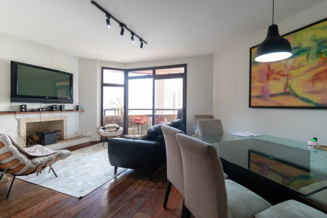 Imóvel com 3 Quartos à Venda, 122 m² em Moema - São Paulo