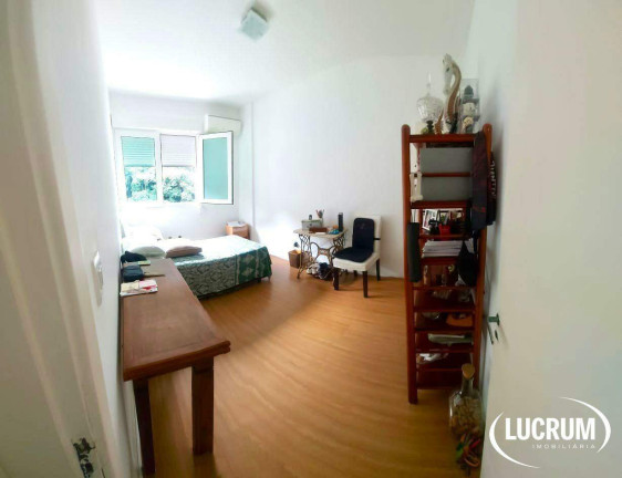 Imagem Apartamento com 2 Quartos à Venda, 74 m² em Laranjeiras - Rio De Janeiro Imagem Apartamento com 2 Quartos à Venda, 74 m² em Laranjeiras - Rio De Janeiro