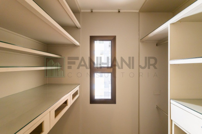 Imagem Imóvel com 4 Quartos à Venda, 250 m² em Jardim Europa - São Paulo