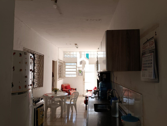 Imagem Casa com 3 Quartos à Venda, 70 m²