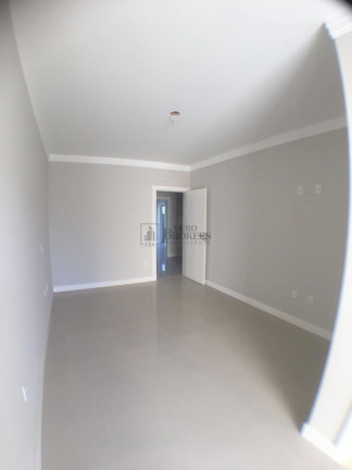 Sobrado com 3 Quartos à Venda, 190 m² em Praia Dos Amores - Balneário Camboriú
