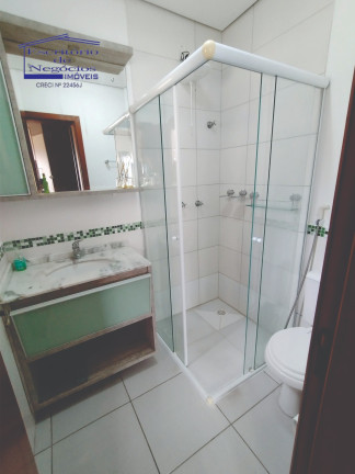 Imagem Casa com 2 Quartos à Venda, 89 m² em Ipanema - Porto Alegre Imagem Casa com 2 Quartos à Venda, 89 m² em Ipanema - Porto Alegre