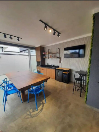 Imagem Casa com 3 Quartos à Venda, 300 m² em Caçapava Imagem Casa com 3 Quartos à Venda, 300 m² em Caçapava