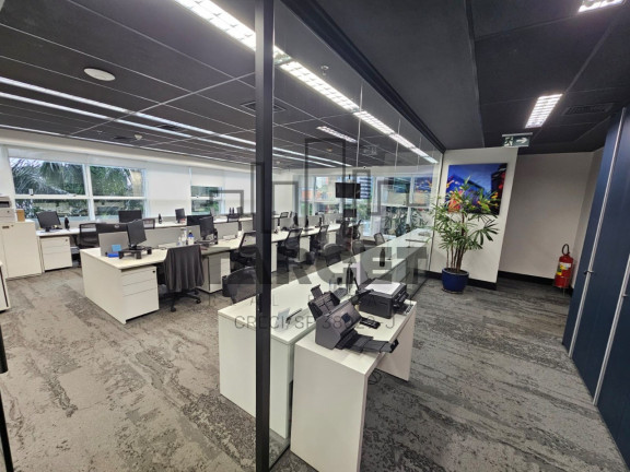 Imóvel para Alugar, 470 m² em Vila Nova Conceição - São Paulo
