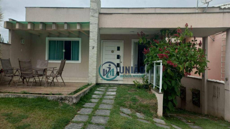 Imagem Casa com 4 Quartos à Venda, 213 m² em Arsenal - São Gonçalo