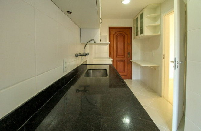 Imagem Imóvel com 2 Quartos à Venda, 86 m² em Laranjeiras - Rio De Janeiro