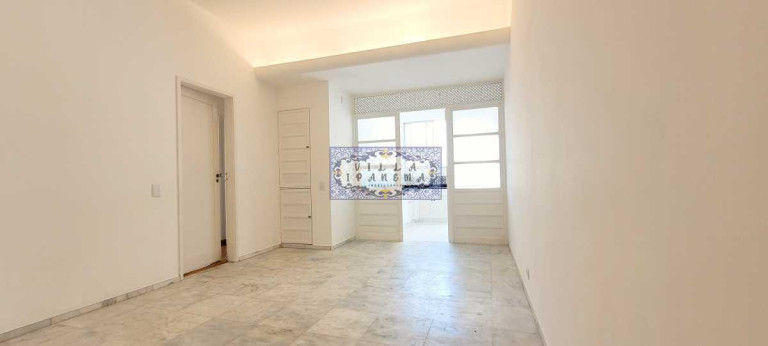 Imagem Apartamento com 3 Quartos à Venda, 210 m² em Copacabana - Rio De Janeiro Imagem Apartamento com 3 Quartos à Venda, 210 m² em Copacabana - Rio De Janeiro