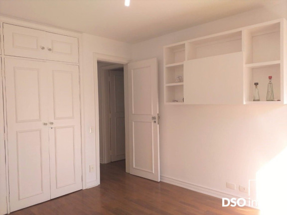 Imagem Apartamento com 2 Quartos à Venda, 130 m² em Moema - São Paulo