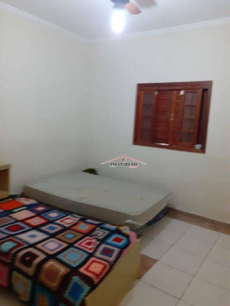 Imagem Casa com 3 Quartos à Venda, 95 m² em Maracanã - Praia Grande