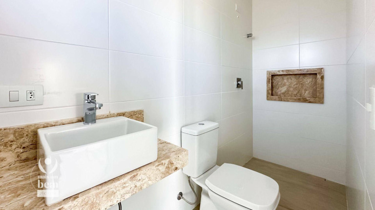 Imagem Sobrado com 3 Quartos à Venda, 142 m² em Boa Vista - Curitiba