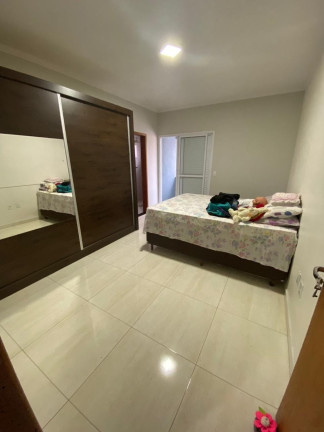 Imagem Sobrado com 3 Quartos à Venda, 172 m² em Jardim Do Lago - Taubaté Imagem Sobrado com 3 Quartos à Venda, 172 m² em Jardim Do Lago - Taubaté
