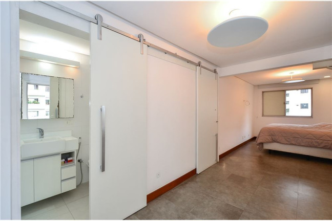 Imagem Imóvel com 3 Quartos à Venda, em Brooklin Paulista - São Paulo Imagem Imóvel com 3 Quartos à Venda, em Brooklin Paulista - São Paulo