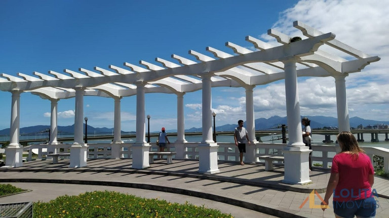 Imagem Terreno à Venda, 573 m² em Estreito - Florianopolis Imagem Terreno à Venda, 573 m² em Estreito - Florianopolis