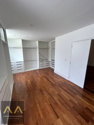 Imagem Casa com 5 Quartos para Alugar, 620 m² em Tamboré - Santana De Parnaíba