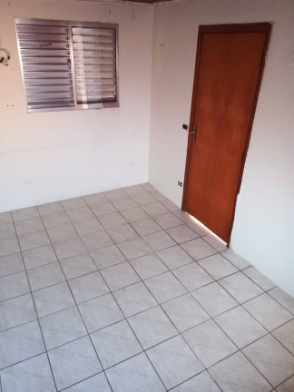 Imagem Casa com 2 Quartos para Alugar, 5 m² em Vila Livieiro - São Paulo Imagem Casa com 2 Quartos para Alugar, 5 m² em Vila Livieiro - São Paulo