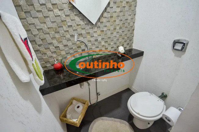 Imagem Apartamento com 4 Quartos à Venda, 138 m² em Maracanã - Rio De Janeiro Imagem Apartamento com 4 Quartos à Venda, 138 m² em Maracanã - Rio De Janeiro