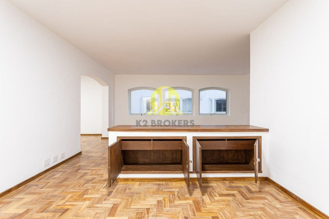 Imagem Apartamento com 2 Quartos à Venda, 130 m² em Jardim América - São Paulo